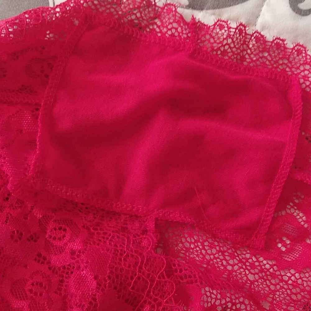Panties - Picture 3 of 4